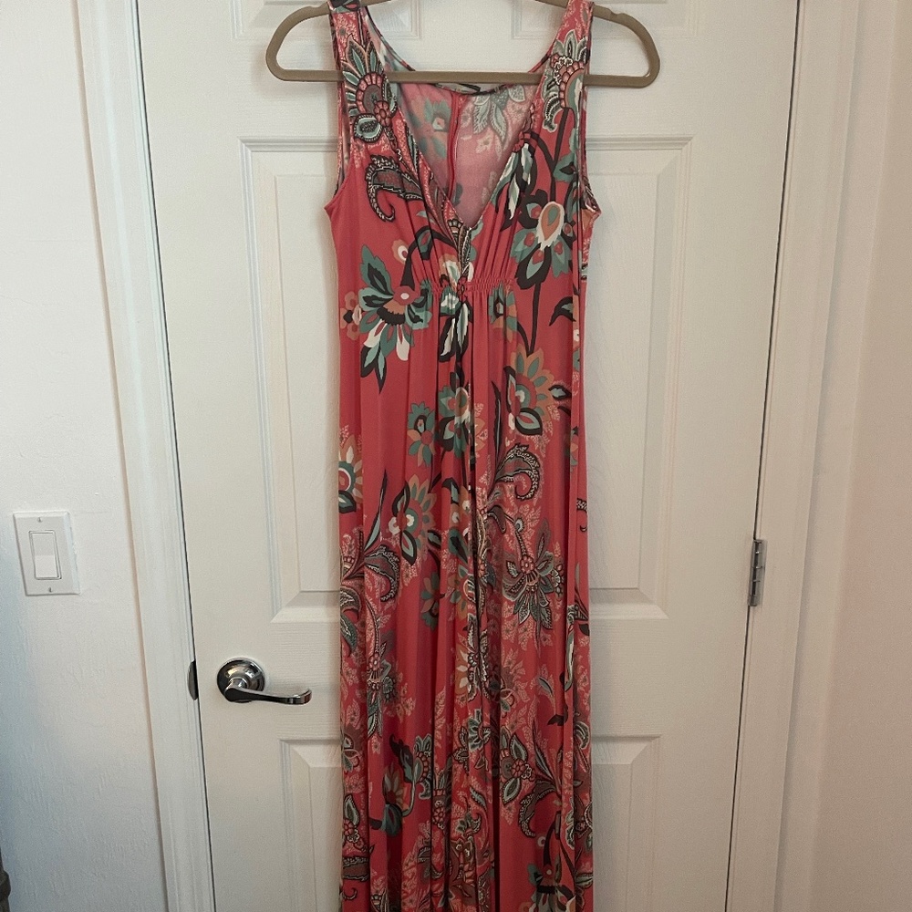 Elie Tahari Sleeveless Maxi Dress